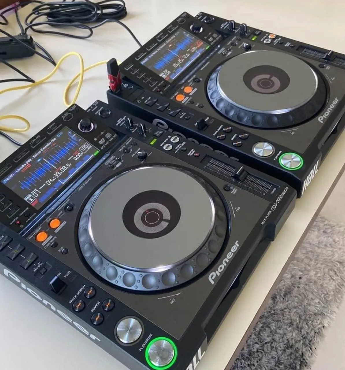 Pioneer CDJ 2000 Nexus + DJM 800