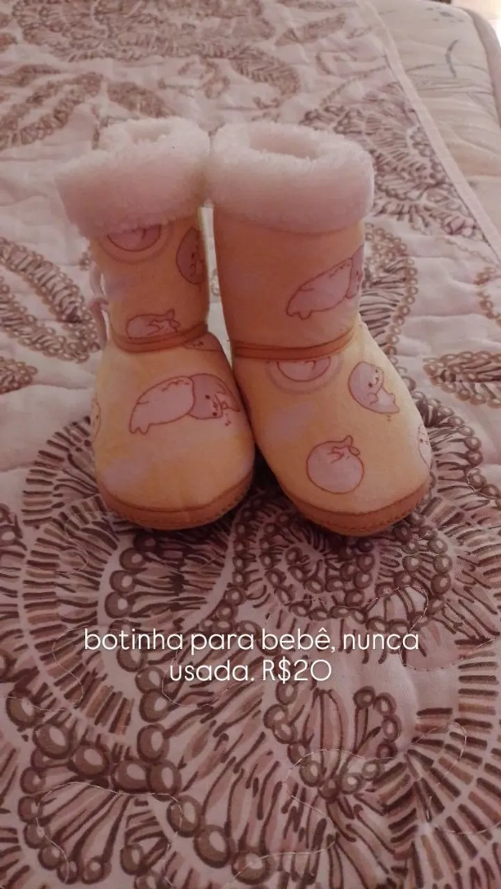 Botinha de bebê nunca usada