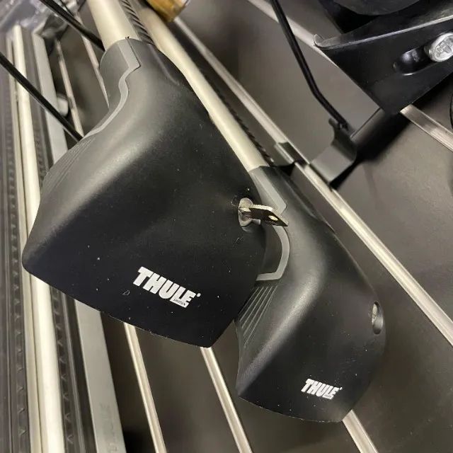 Rack Thule Corolla Cross Modelo Edge 9593 Integrado Original