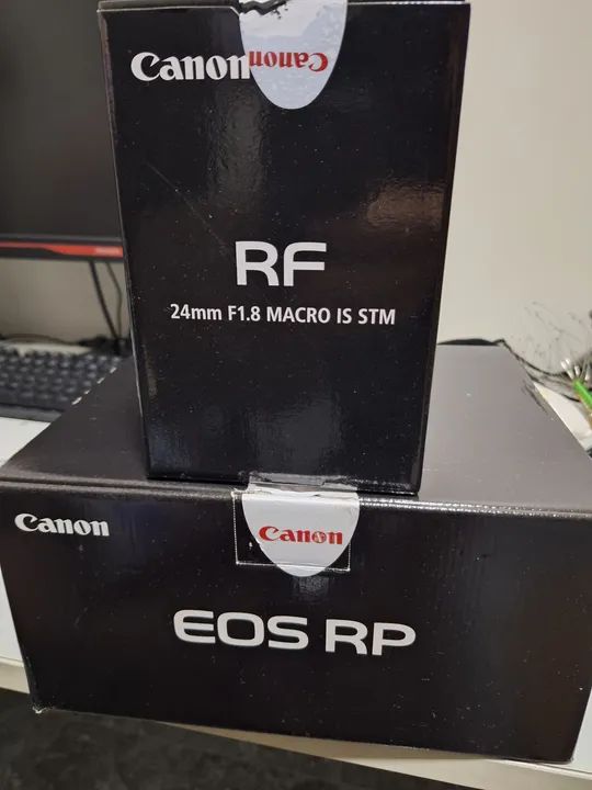 Canon EOS RP + Lente RF 24mm f/1.8 Macro IS STM