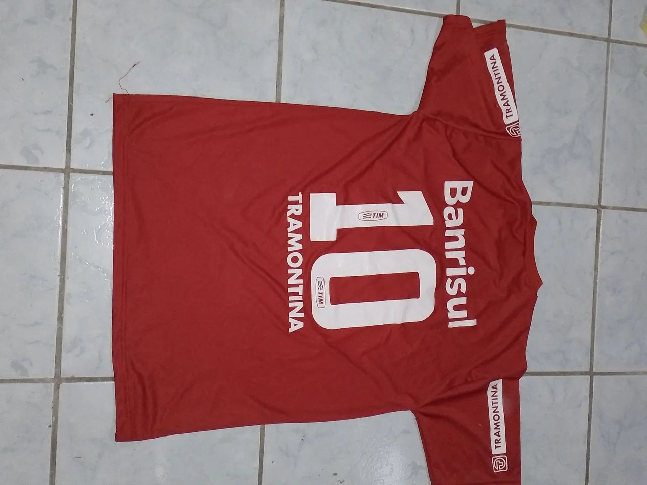 Camiseta do Internacional - Banrisul - Foto 2