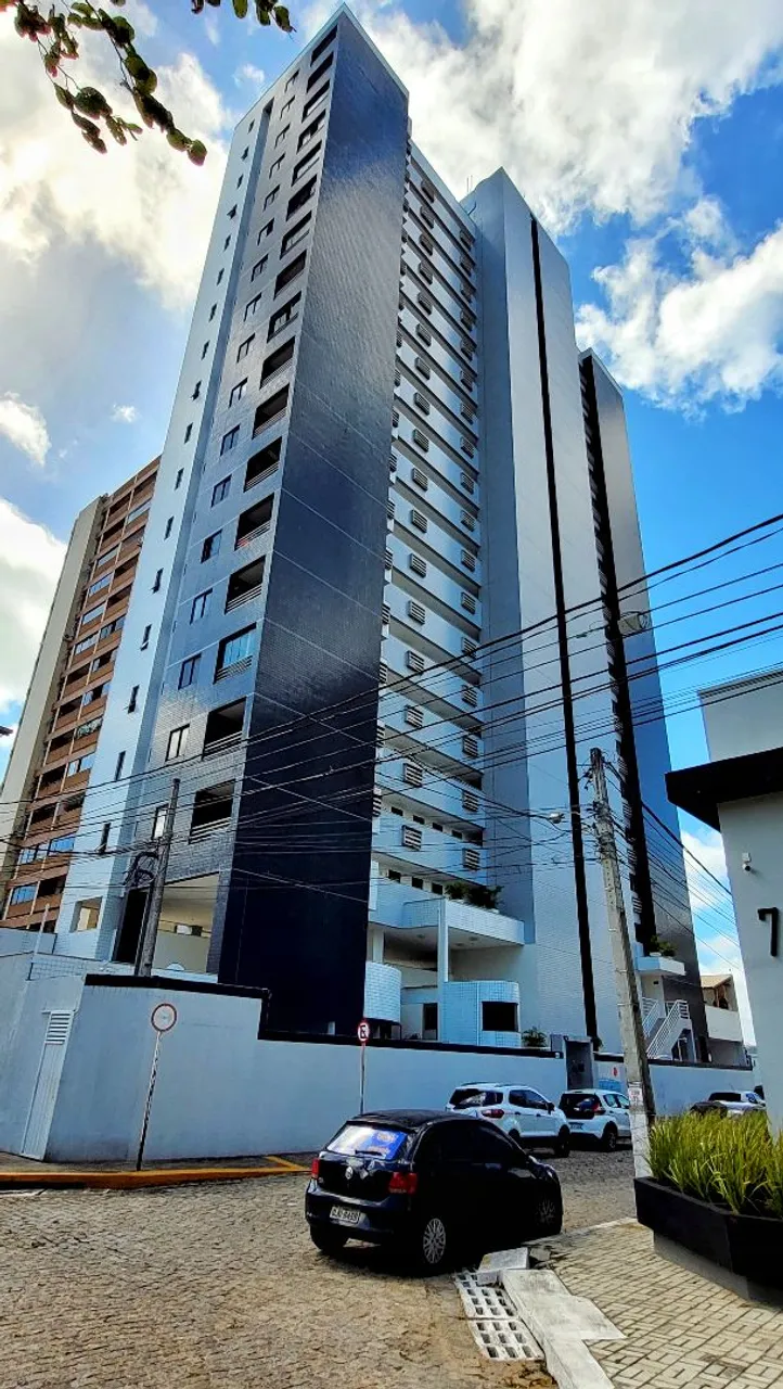 Apartamento todo mobiliado de fino bom gosto para pessoas exigentes que querem conforto.