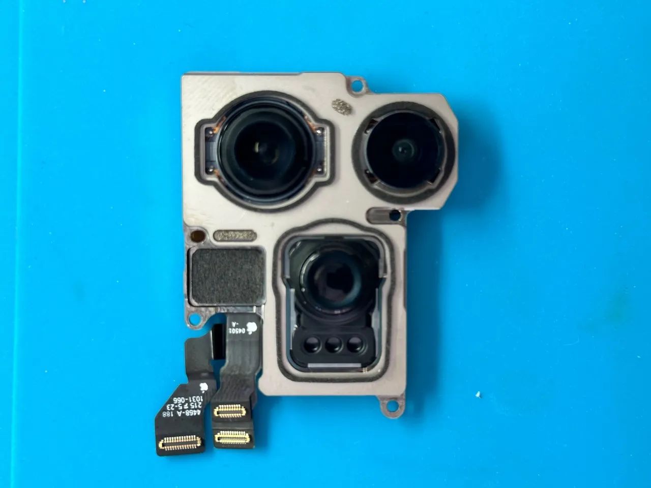 Câmera traseira do IPhone 15 Pró Max ORIGINAL!64310778467842123