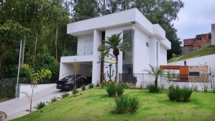 Casa no condomínio Morada Da Serra para venda com 3 quartos, sendo 3 suítes, 246m²