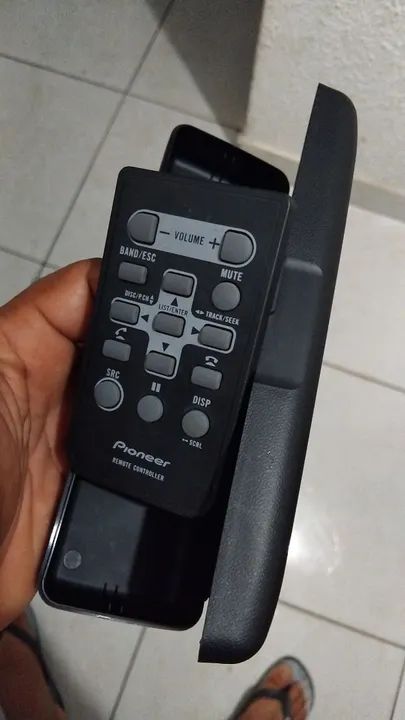 Som automotivo Pioneer com Bluetooth vendo ou troco por acessórios de som - Foto 4