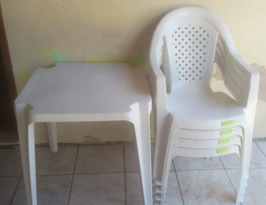 Conjunto de mesa de plástico  - Foto 3