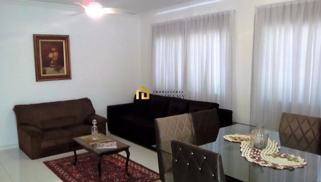 Casa térrea com 03 quartos, sendo 01 suíte, com garagem com 4 vagas . - Foto 2