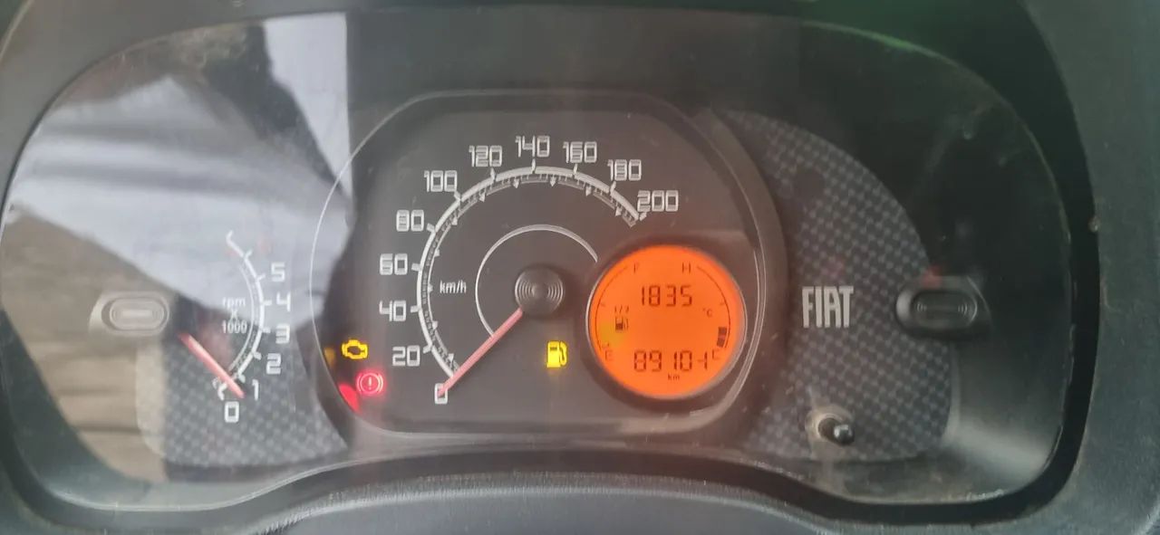 VENDO FIAT PALIO 1.0 WEY CELEBRATION COMPLETO  - Foto 11