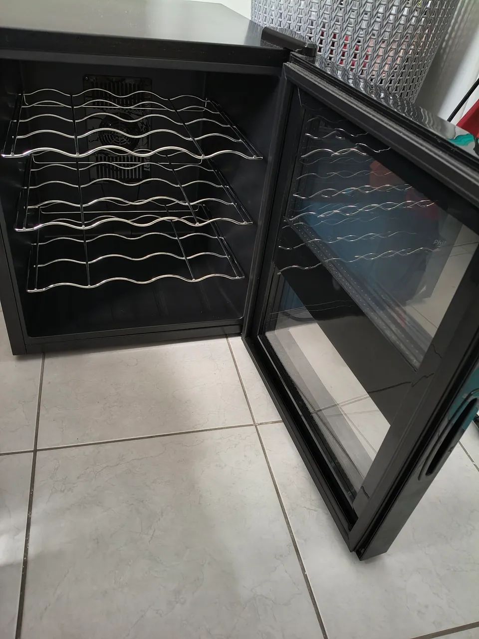 Adega Philco 16 garrafas  - Foto 3