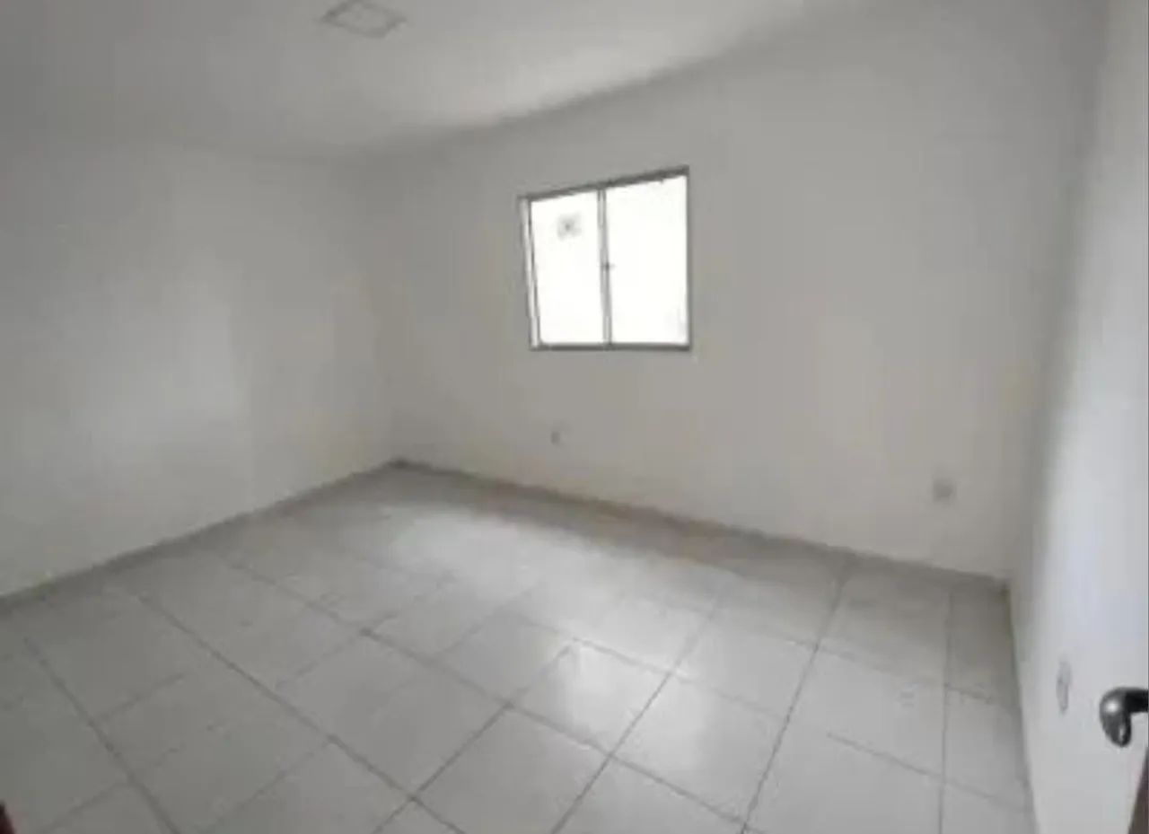 Vende-se casa na estrutural (parcelada) 