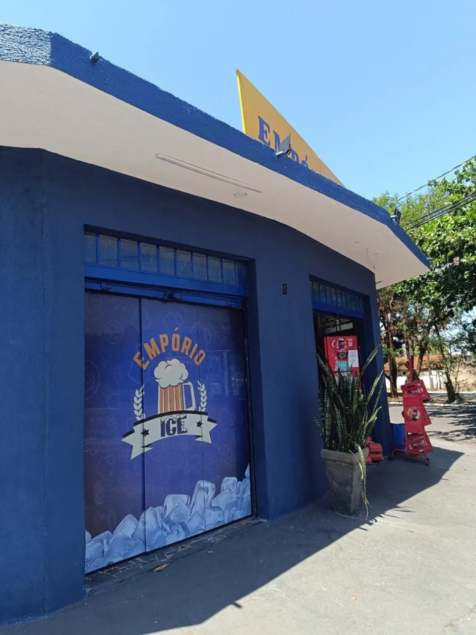 DEPÓSITO DE BEBIDAS