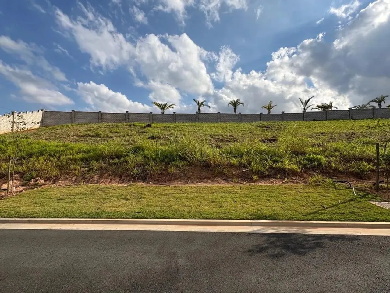 Terreno à venda com 468.69m² no Alphaville Dom Pedro 0 em Campinas