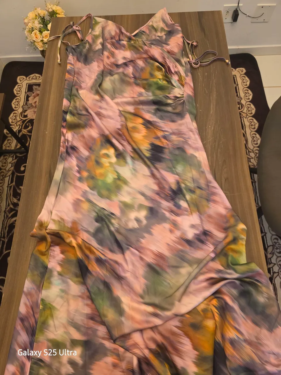 Vestido estampado com alças