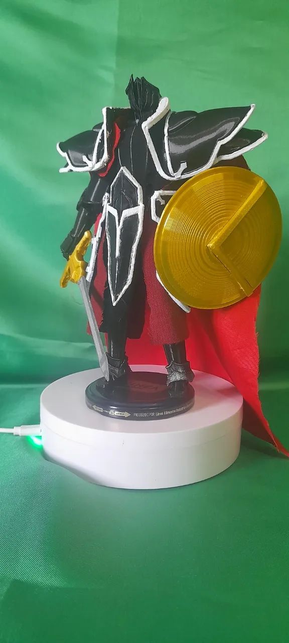 Figura Cavaleiro Negro - Fire Emblem - Foto 4