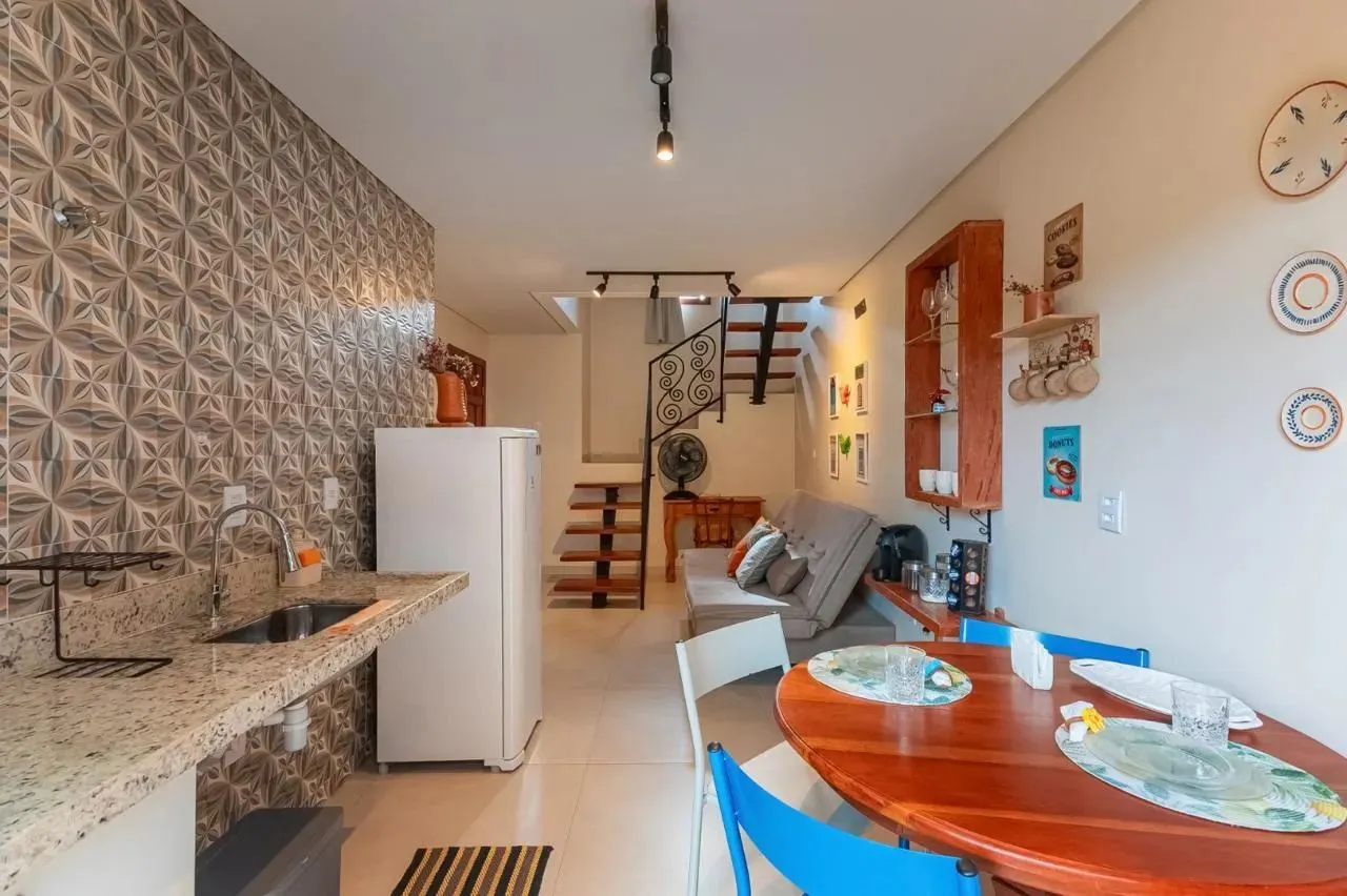 Lofts recém construídos a venda em Pirenópolis Flat com 1 Quarto(s) e 2 banheiro(s) à Vend