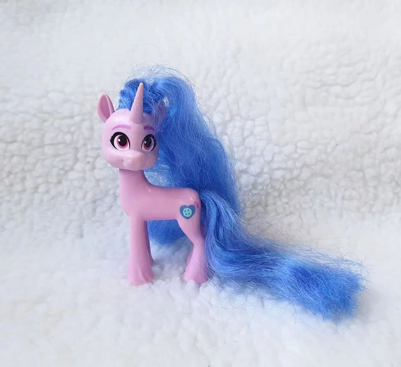 Boneca My Little Pony original Hasbro Izzy Moonbow