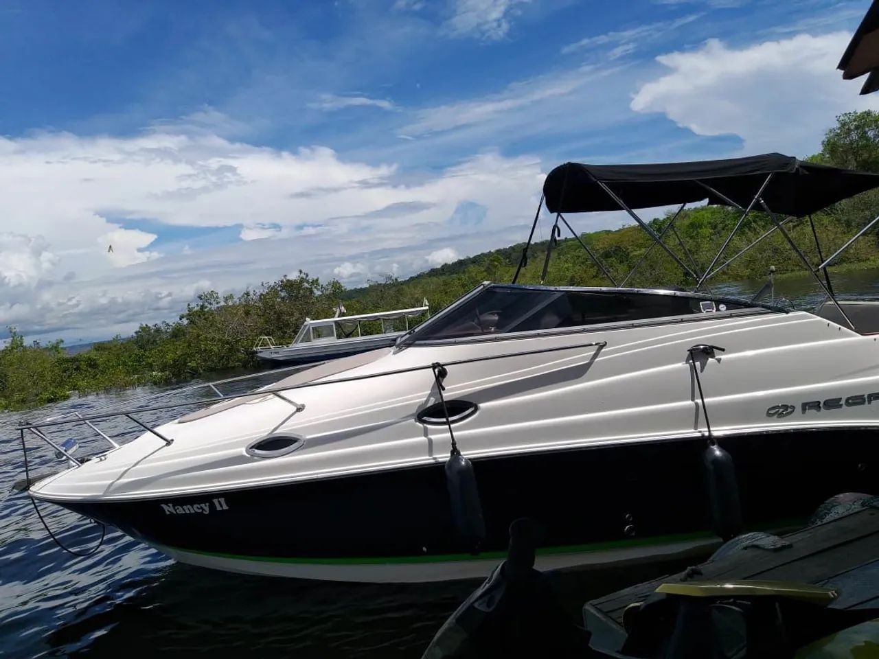 Aluguel de Lancha Valor R$ 2.500,00 contato *