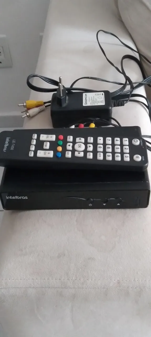 Conversor Digital Intelbras com Controle Remoto