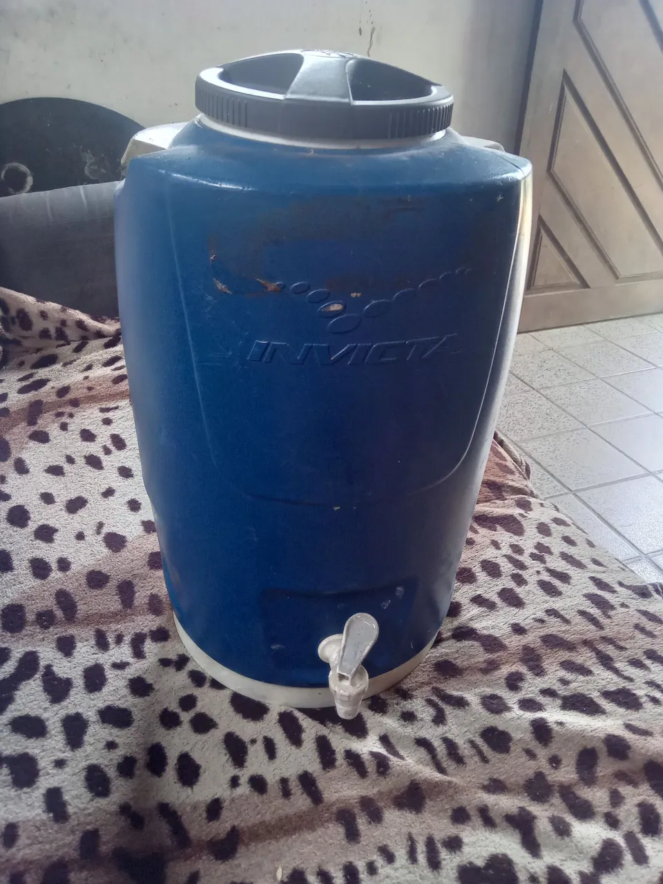 Bebedouro garrafao Térmico Invicta 12lt