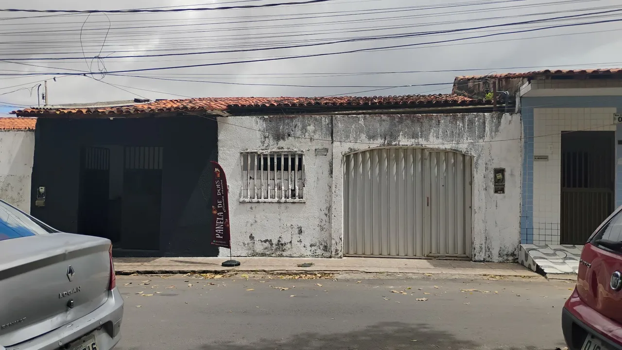 Alugo casa no Cohatrac 4