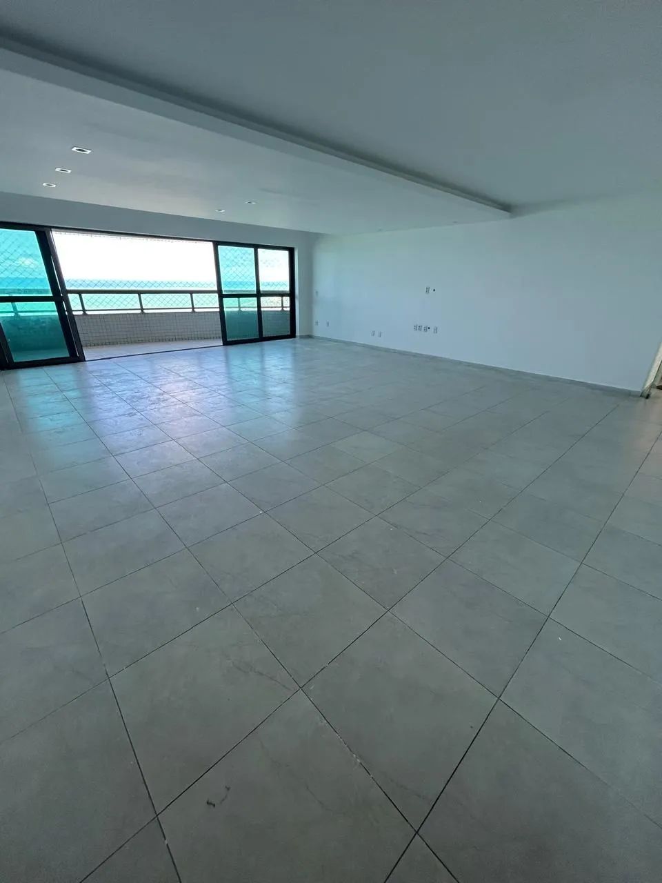 Edf Pier M de Nassau, Andar Alto, vista espetacular do Mar. 250m² 4 suítes, c todos os arm - Foto 3