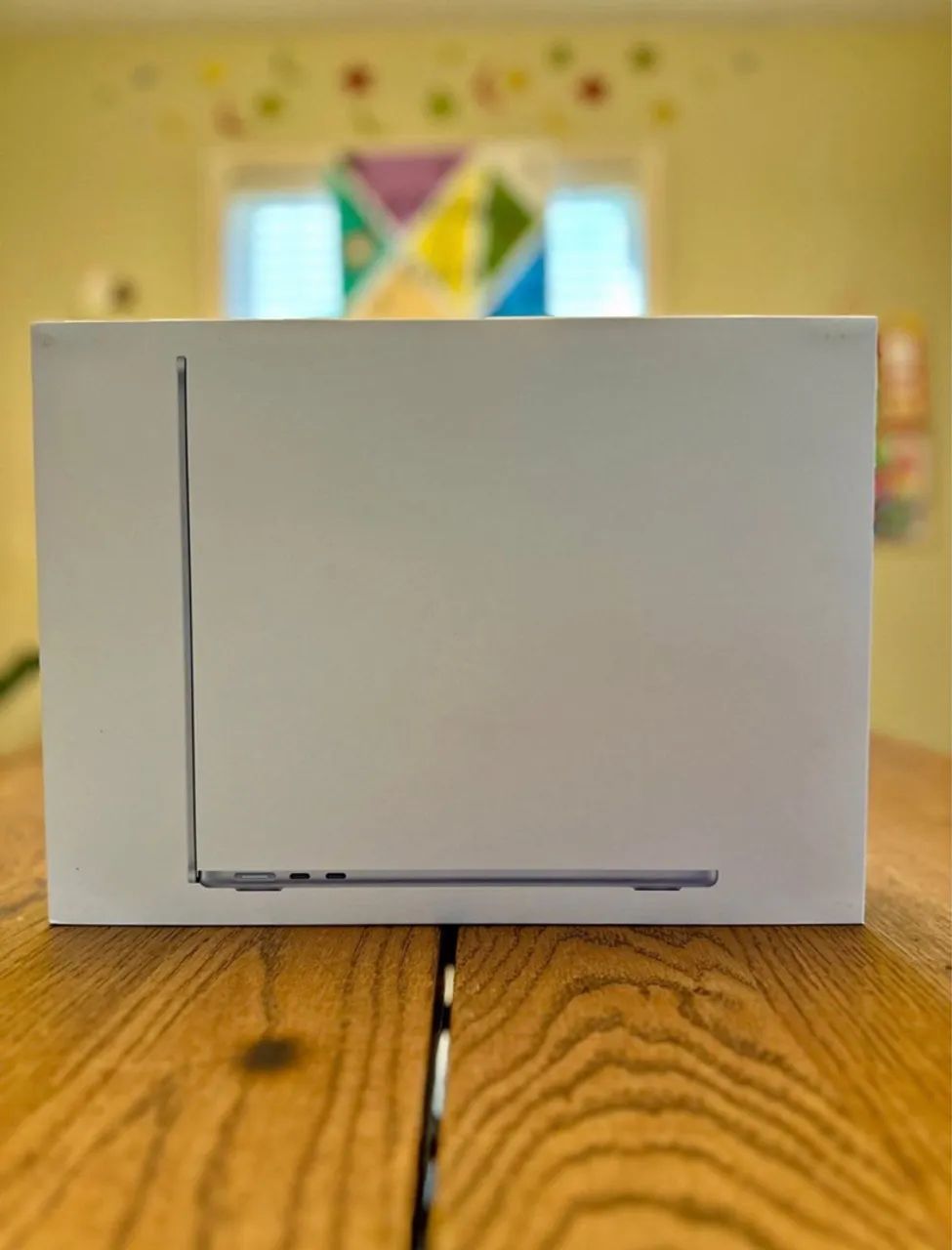 Promoção MacBook Air 15.3 16GB/ 256SSD