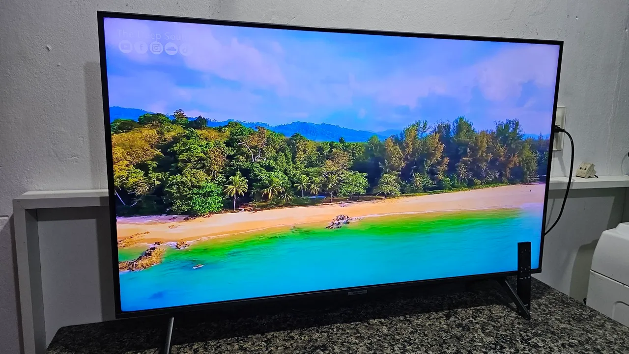 Smart tv 43 4k Samsung (Detalhe)