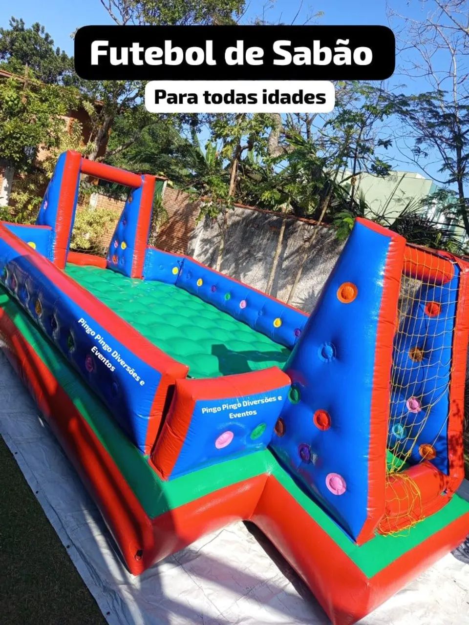 Futebol de Sabão Inflável - Diversão Garantida!