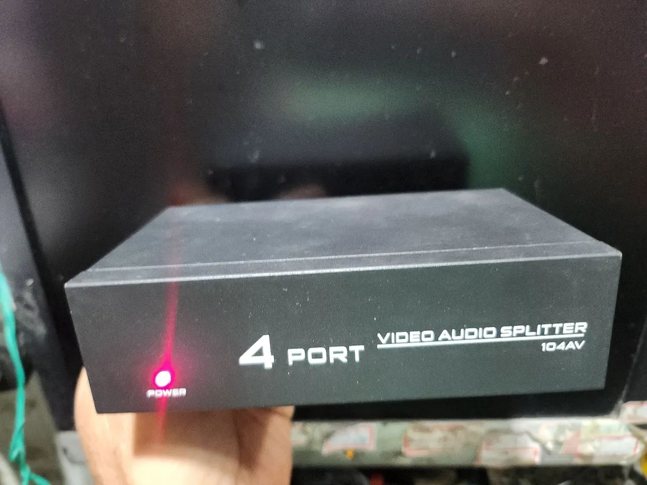 Distribuidor de áudio e vídeo pra 4 TVs, - Foto 5