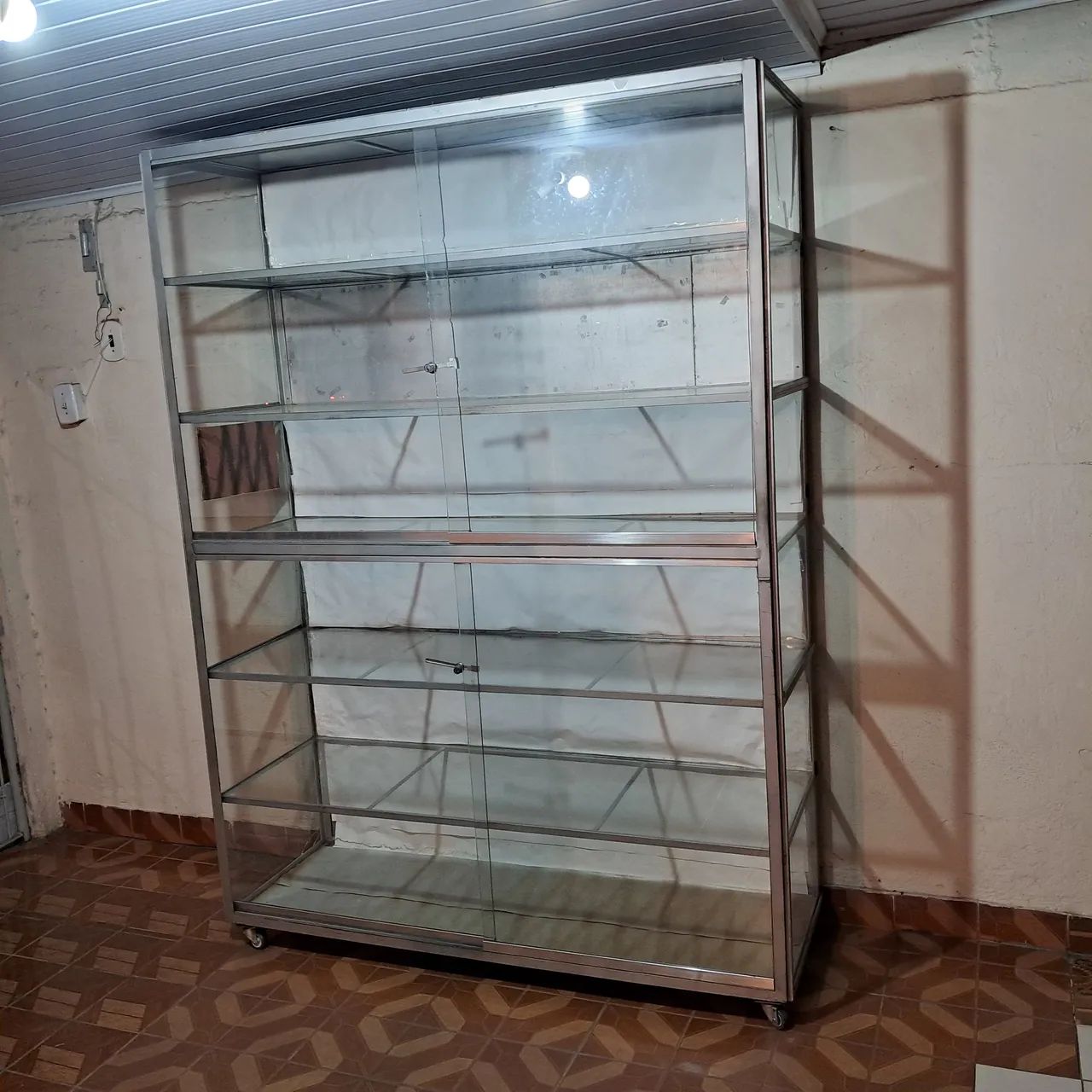 VENDO VITRINE DE FERRO  - Foto 4