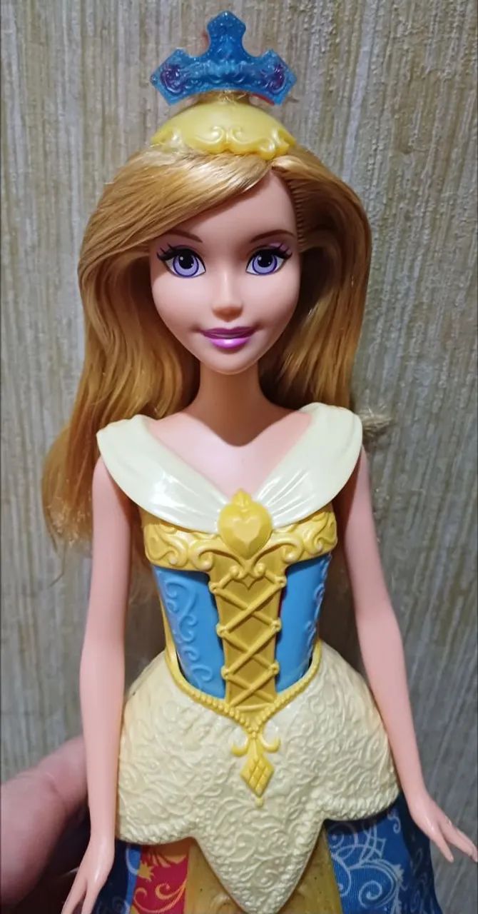 Boneca Princesa Aurora, a Bela Adormecida - Foto 4