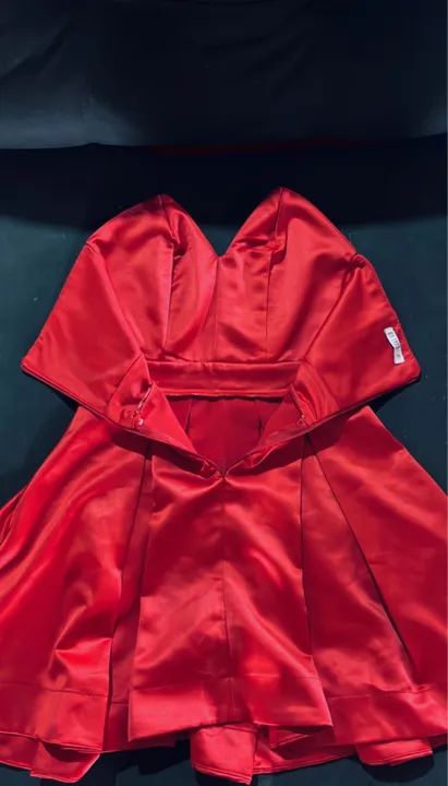 Vestido Vermelho - Foto 4