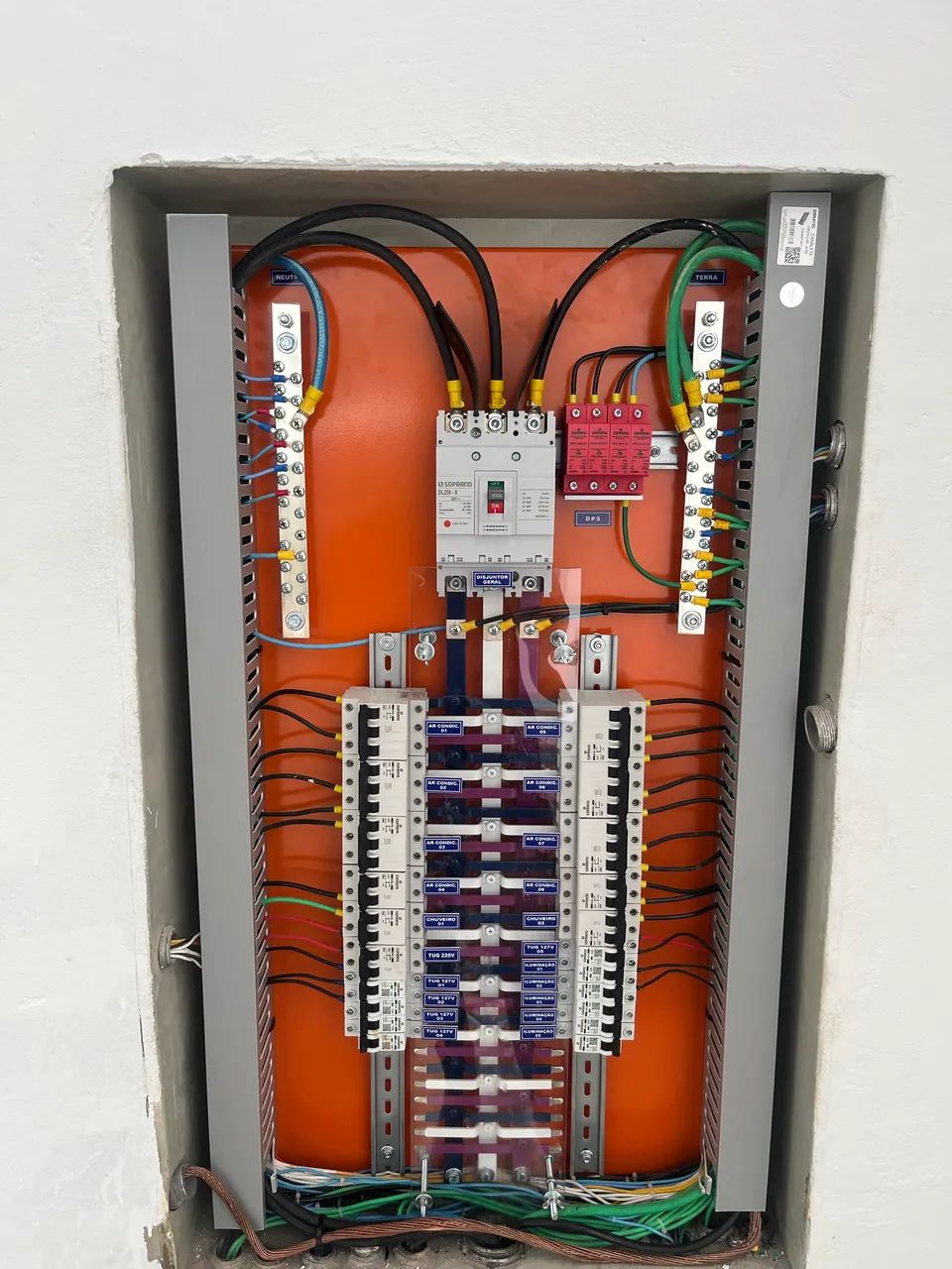  Eletricista Residencial e Comercial - Atendimento Rápido - Foto 5