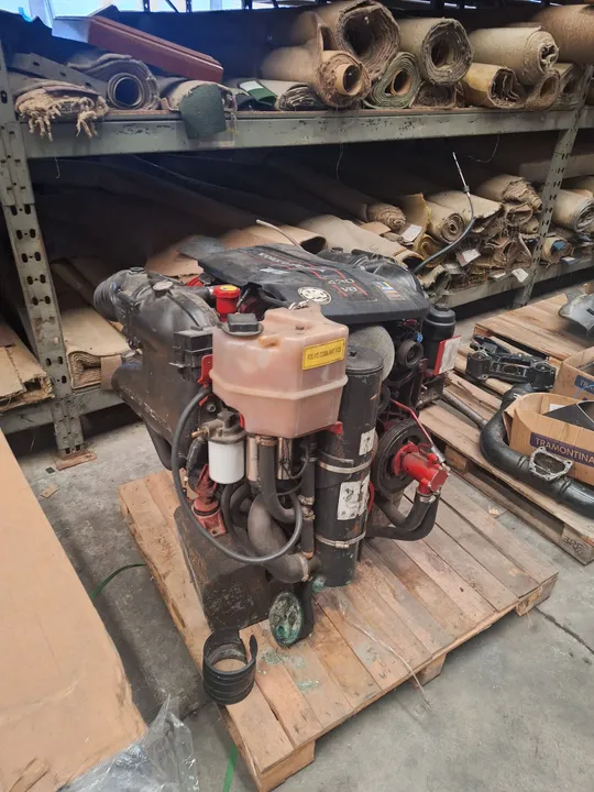 Volvo Penta 430 HP V8 Completo