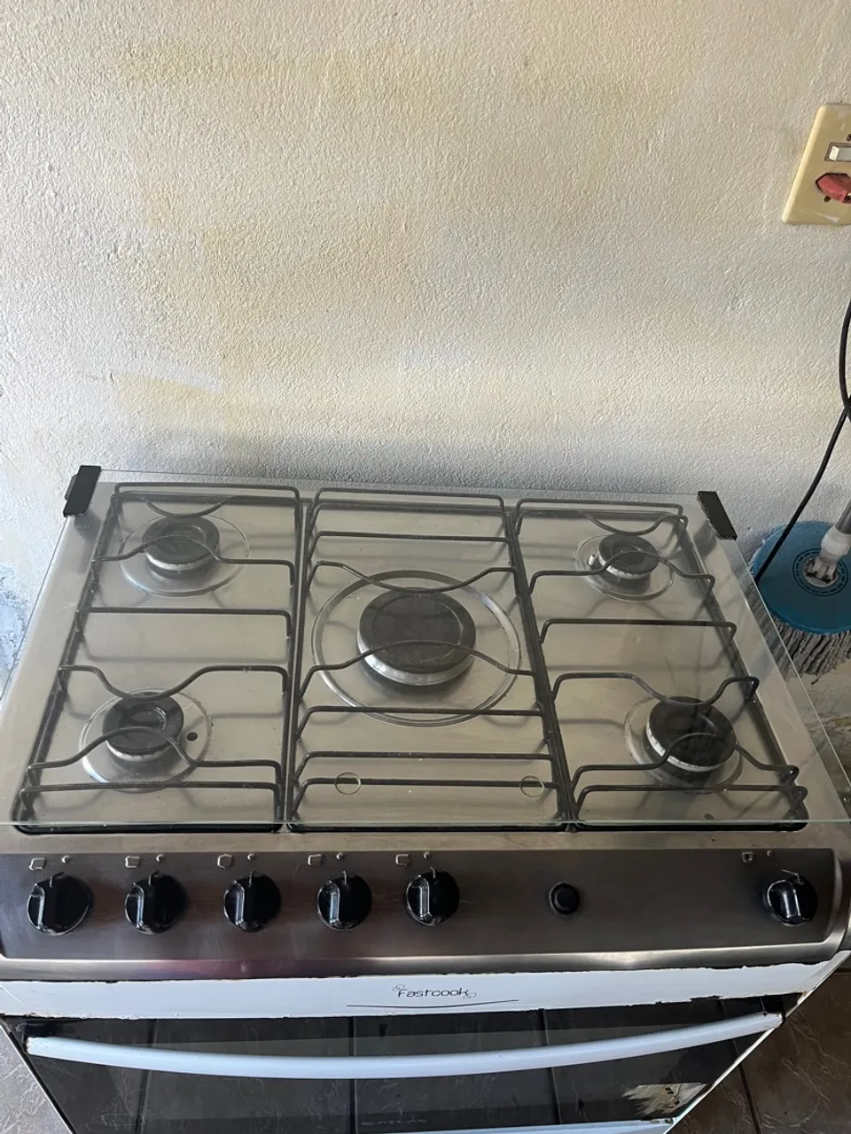 Fogão 5 bocas Fastcook em excelente estado