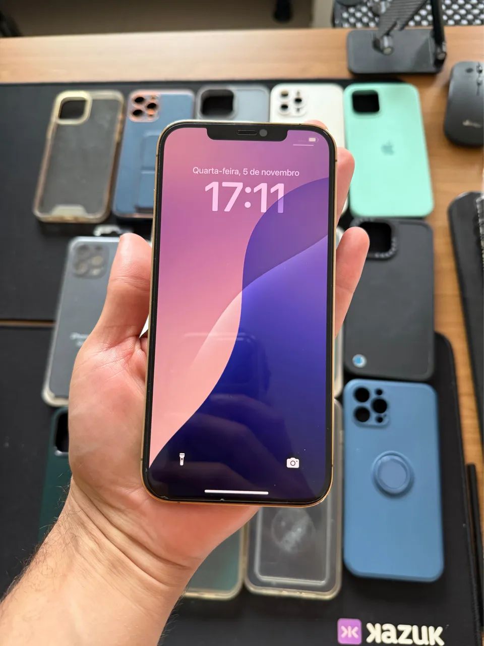 iPhone 12 Pro Max dourado - usado (NÃO ACEITO TROCA) - Foto 3