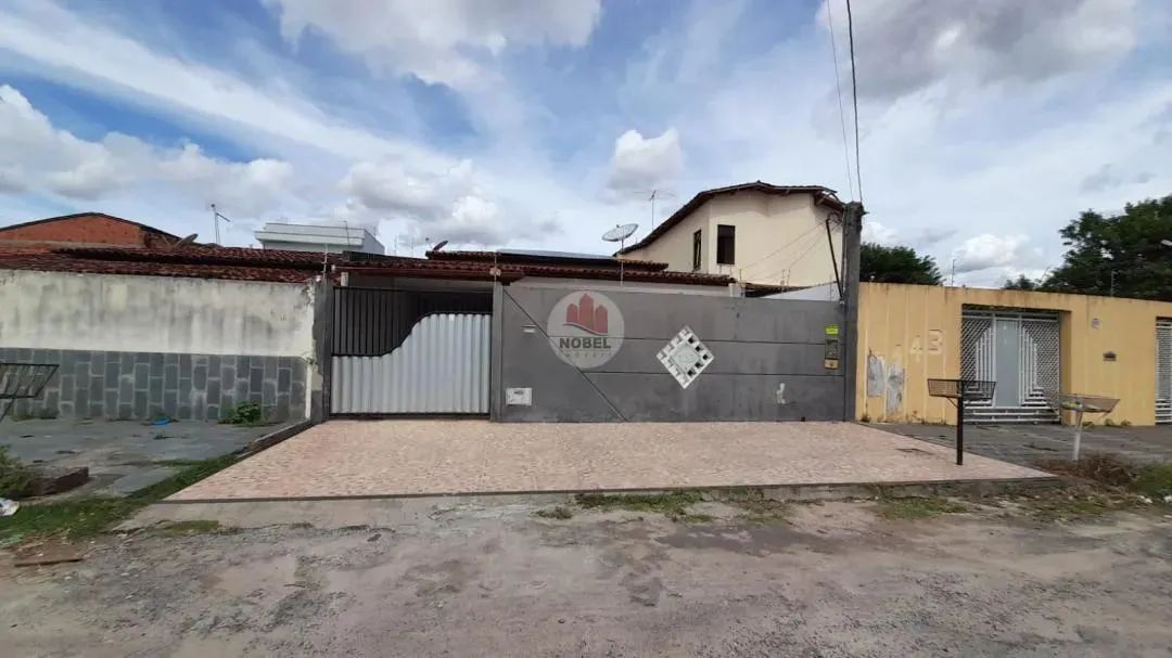 Casa pra Aluguel 230m² de área privativa Bairro Jardim Acácia REF: 8081