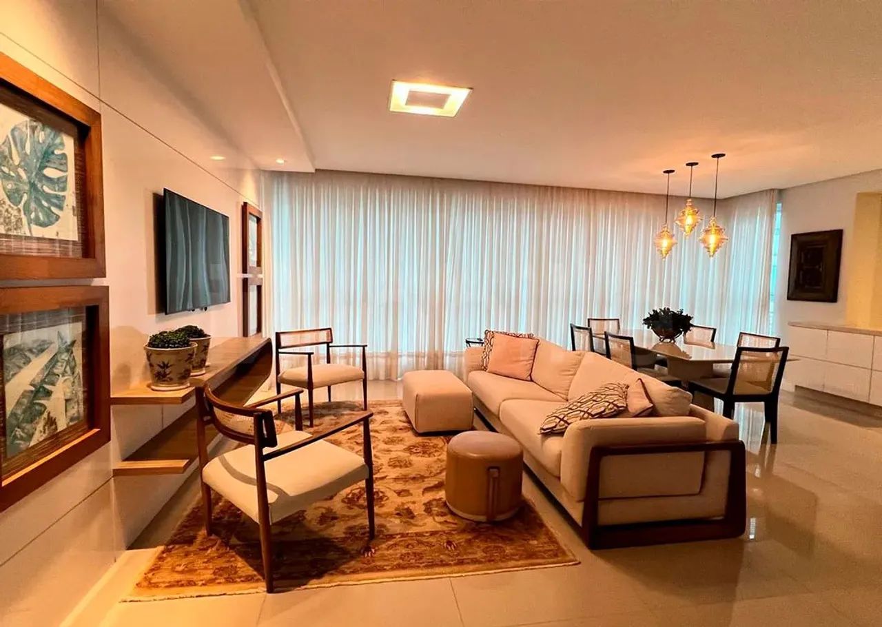 Apartamento mobiliado no Edifício Palm Beach em Balneário Camboriú.