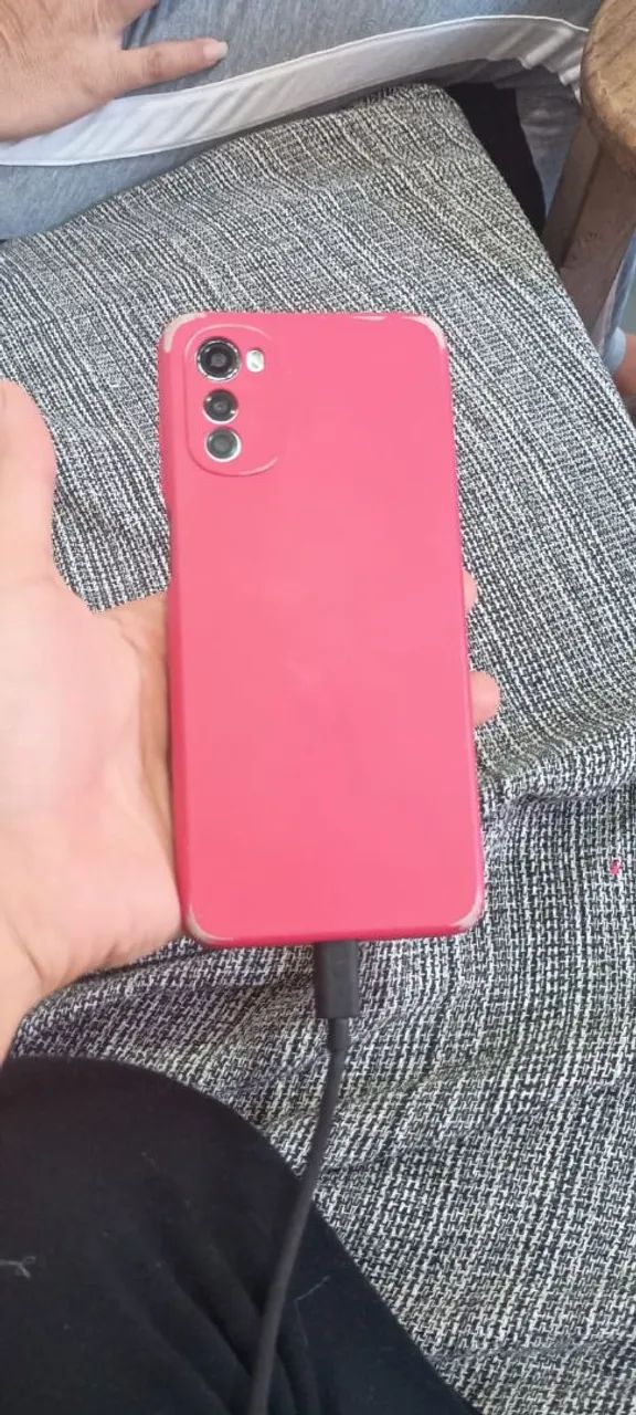 Celular em bom estado para sair logo 