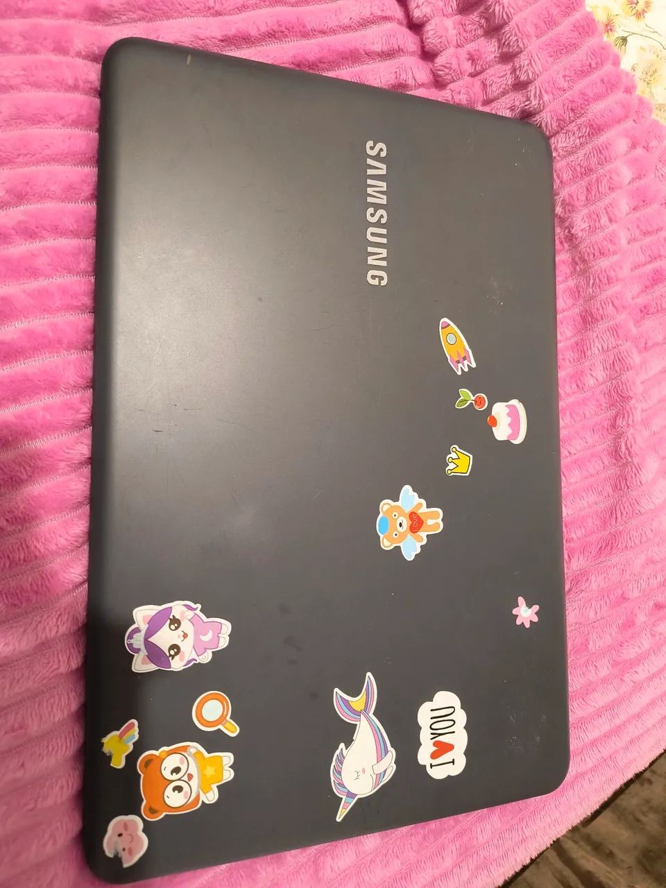Notebook Samsung Essentials E30 