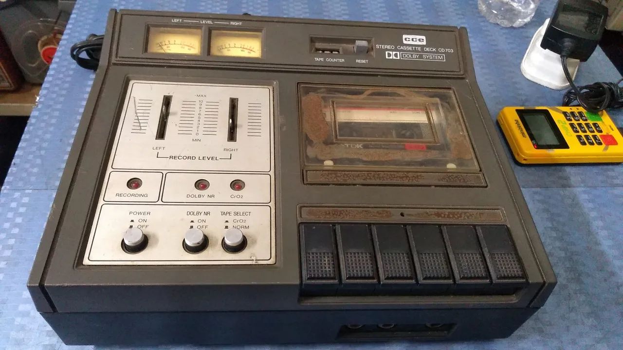 Gravador e toca-fitas vintage - Foto 2