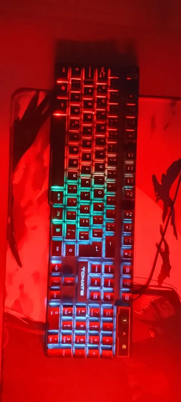 Teclado Gamer RGB 