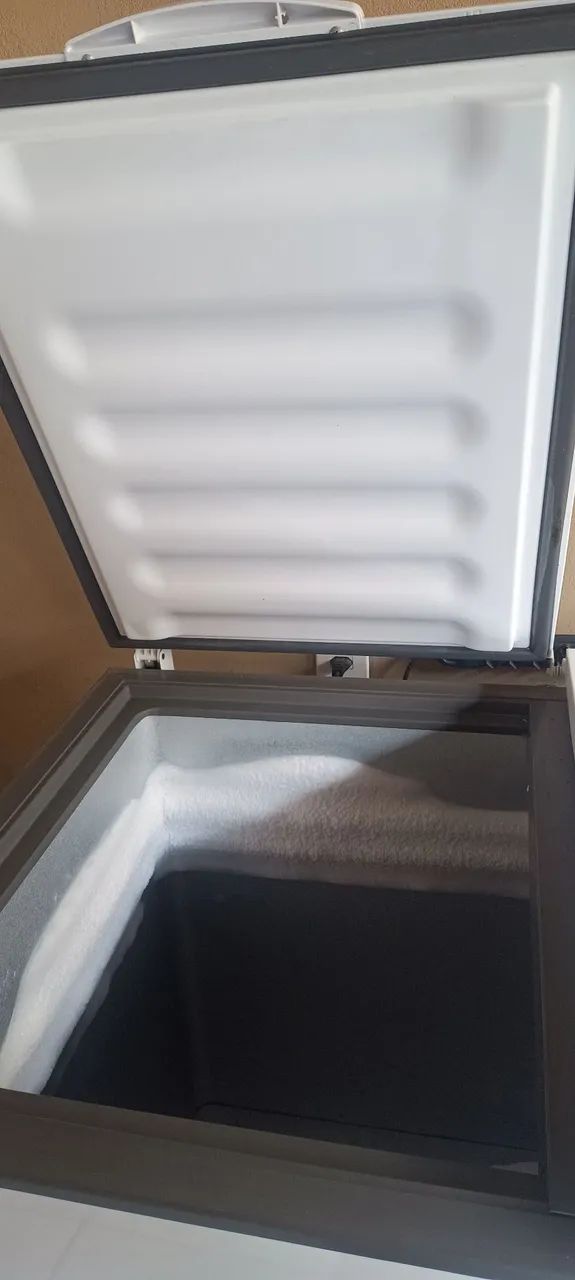 Freezer Branco Horizontal + 12 Grades de cerveja - Foto 2