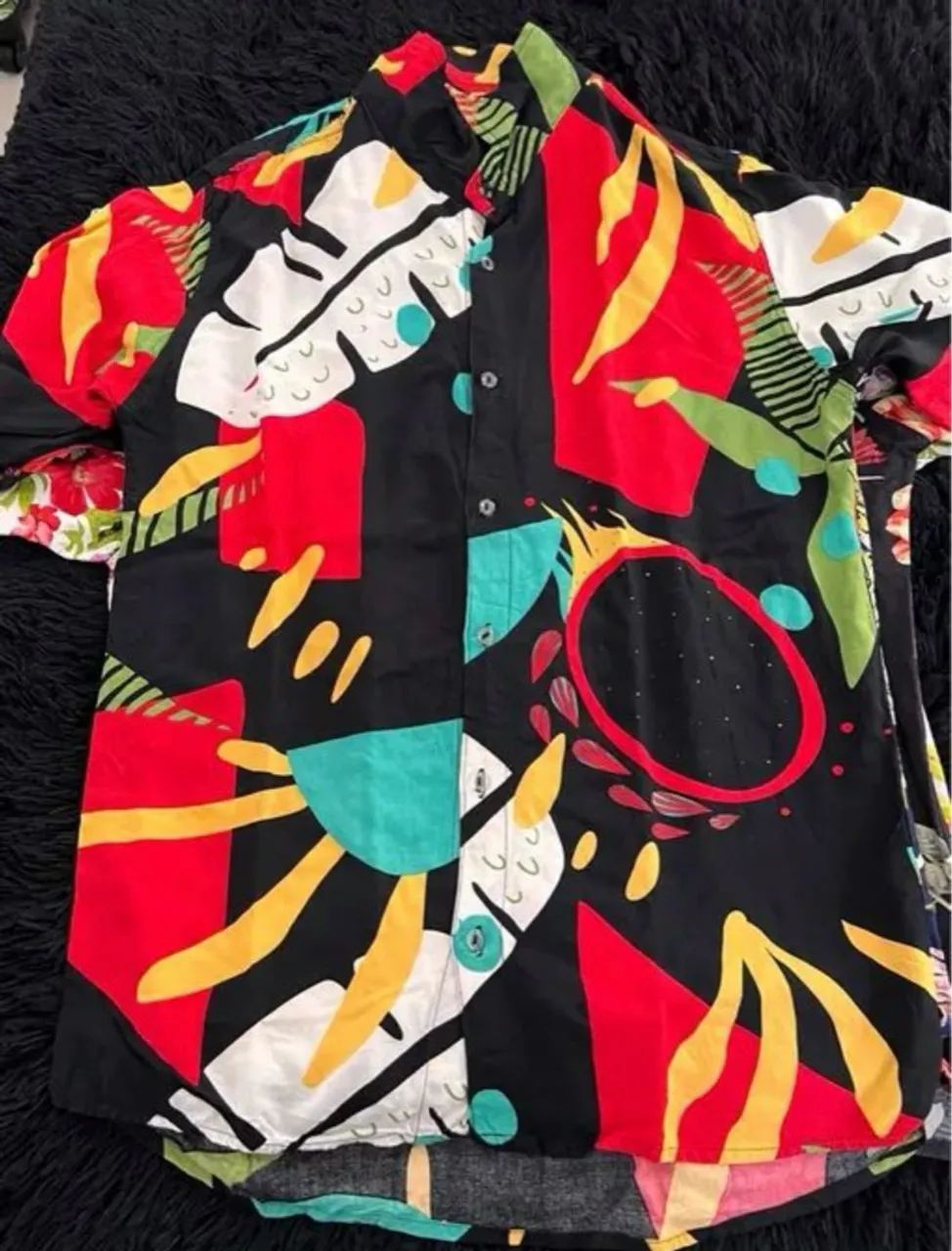 Camisetas de botão floral cada 40  - Foto 4