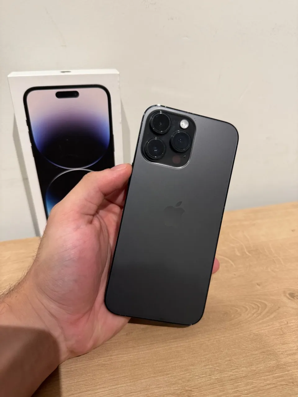 iPhone 14 Pro Max 128GB - Preto Espacial