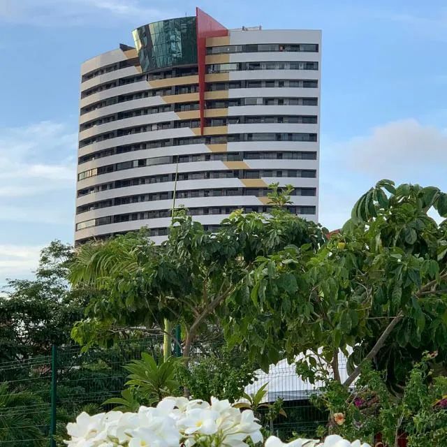 Apartamento Mobiliado de 83m² com Vista Permanente para o Parque do Cocó  Andar Alto e Laz