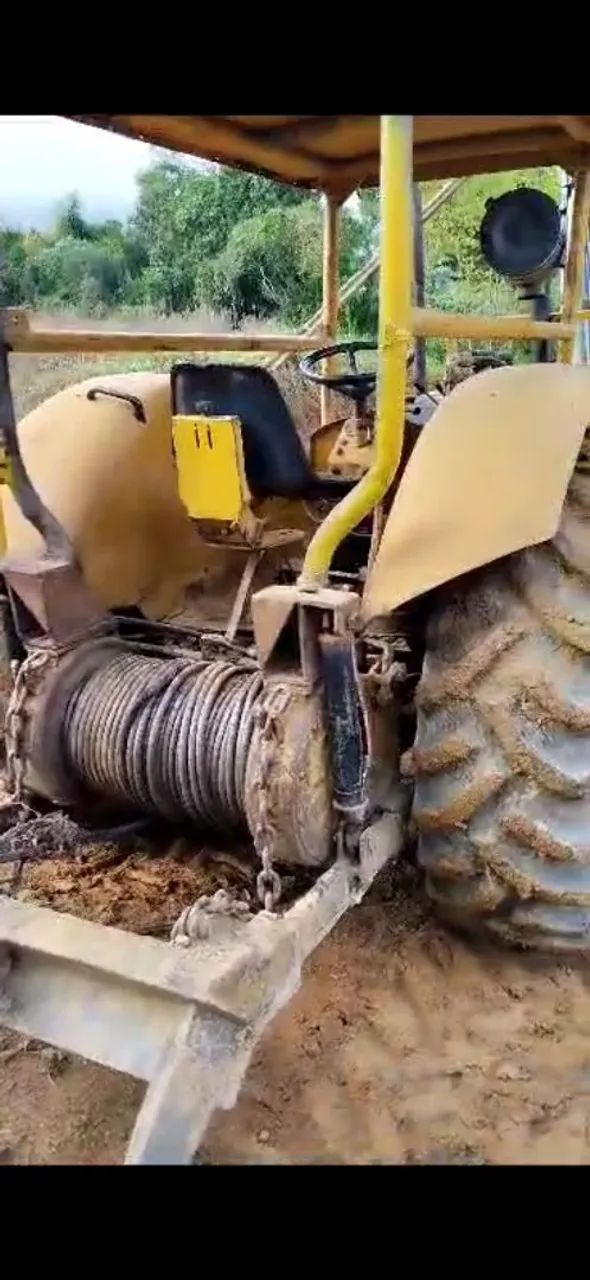 Trator  traçado  - CBT 1105 - Foto 4