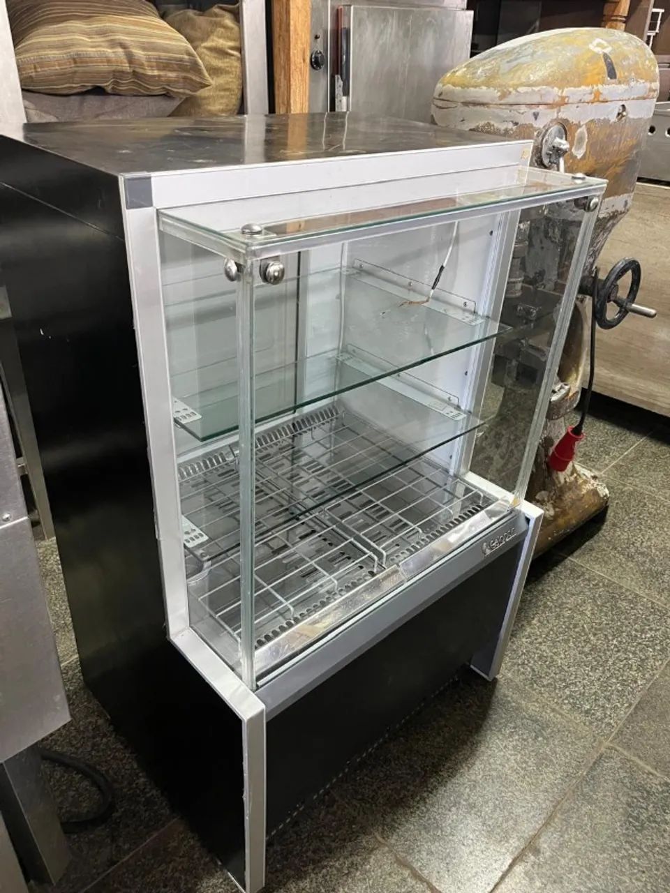 Vitrine quente Gelopar 