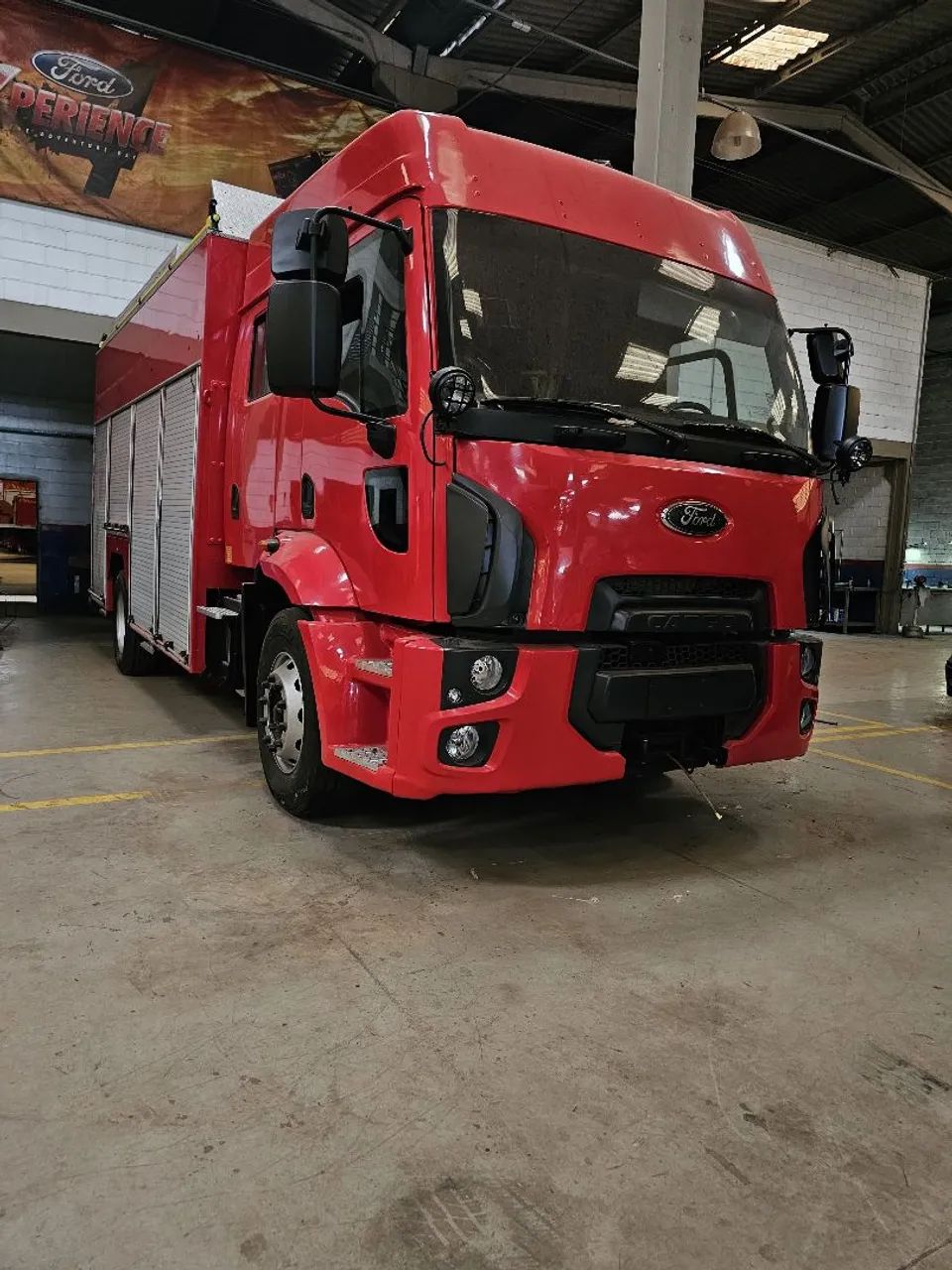Ford Cargo 1933 Combate à Incêndio. 