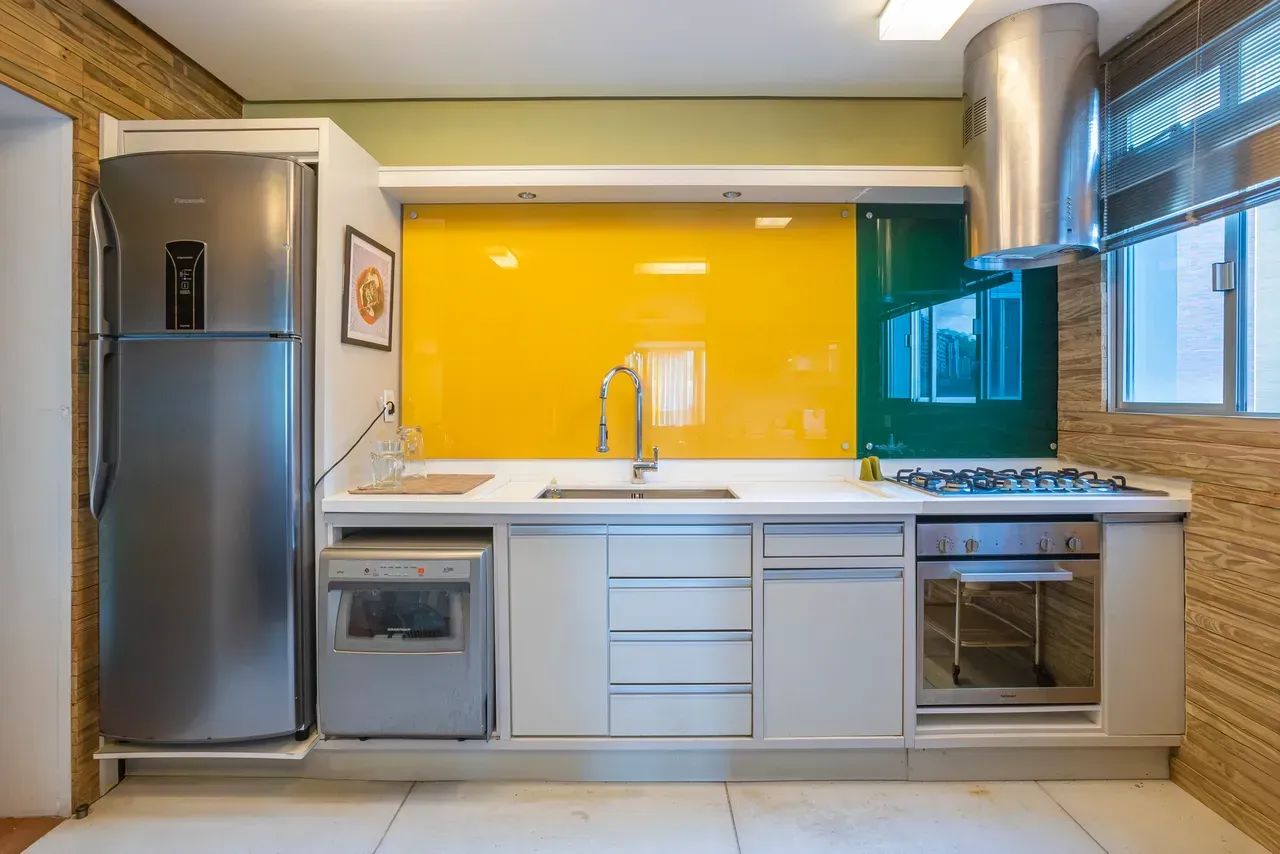 Apartamento com 5 Dormitórios no Centro  Conforto, Espaço e Localização Imbatível - Foto 3
